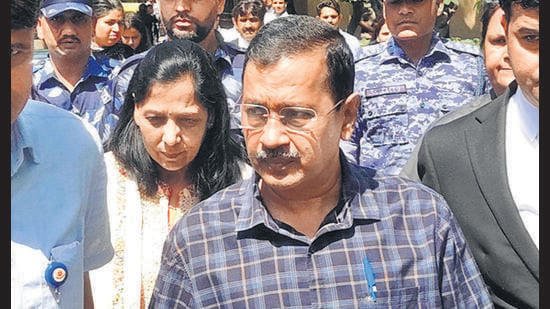 Delhi HC judge recuses from hearing plea against Kejriwal